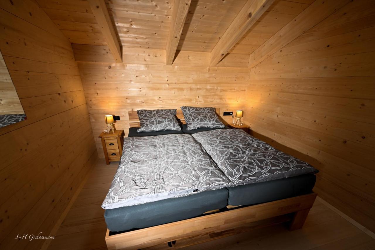 Holzwies Chalets Unterneukirchen Bagian luar foto